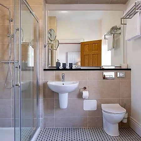 Markree Courtyard Bed & Breakfast 3*