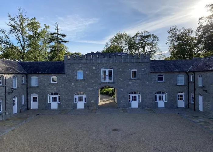 Markree Courtyard 3*